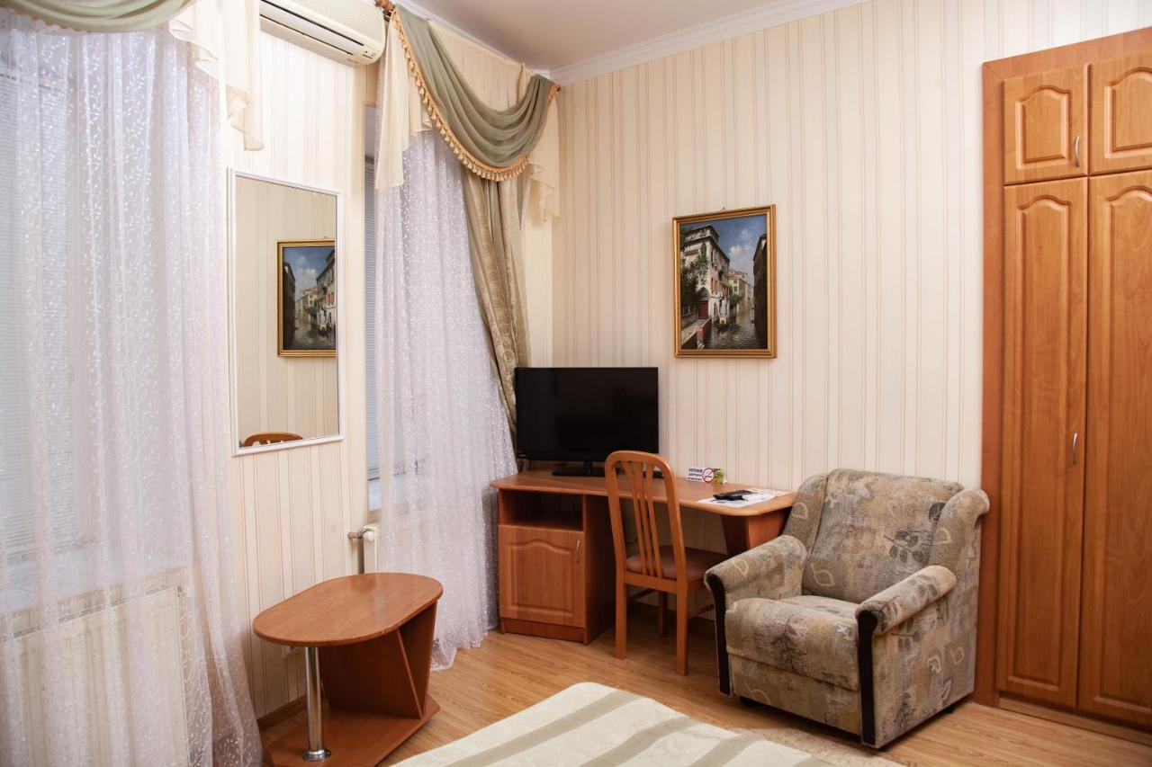 Piligrim 1 Otel Mykolaiv Dış mekan fotoğraf