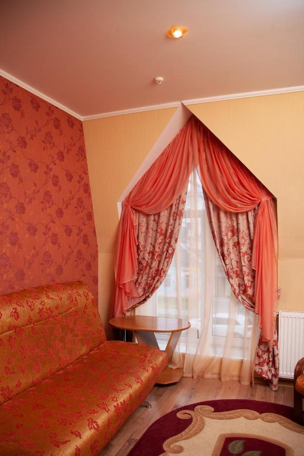 Piligrim 1 Otel Mykolaiv Dış mekan fotoğraf