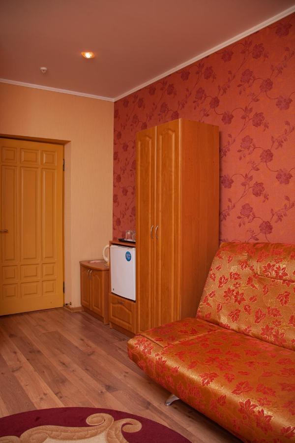 Piligrim 1 Otel Mykolaiv Dış mekan fotoğraf
