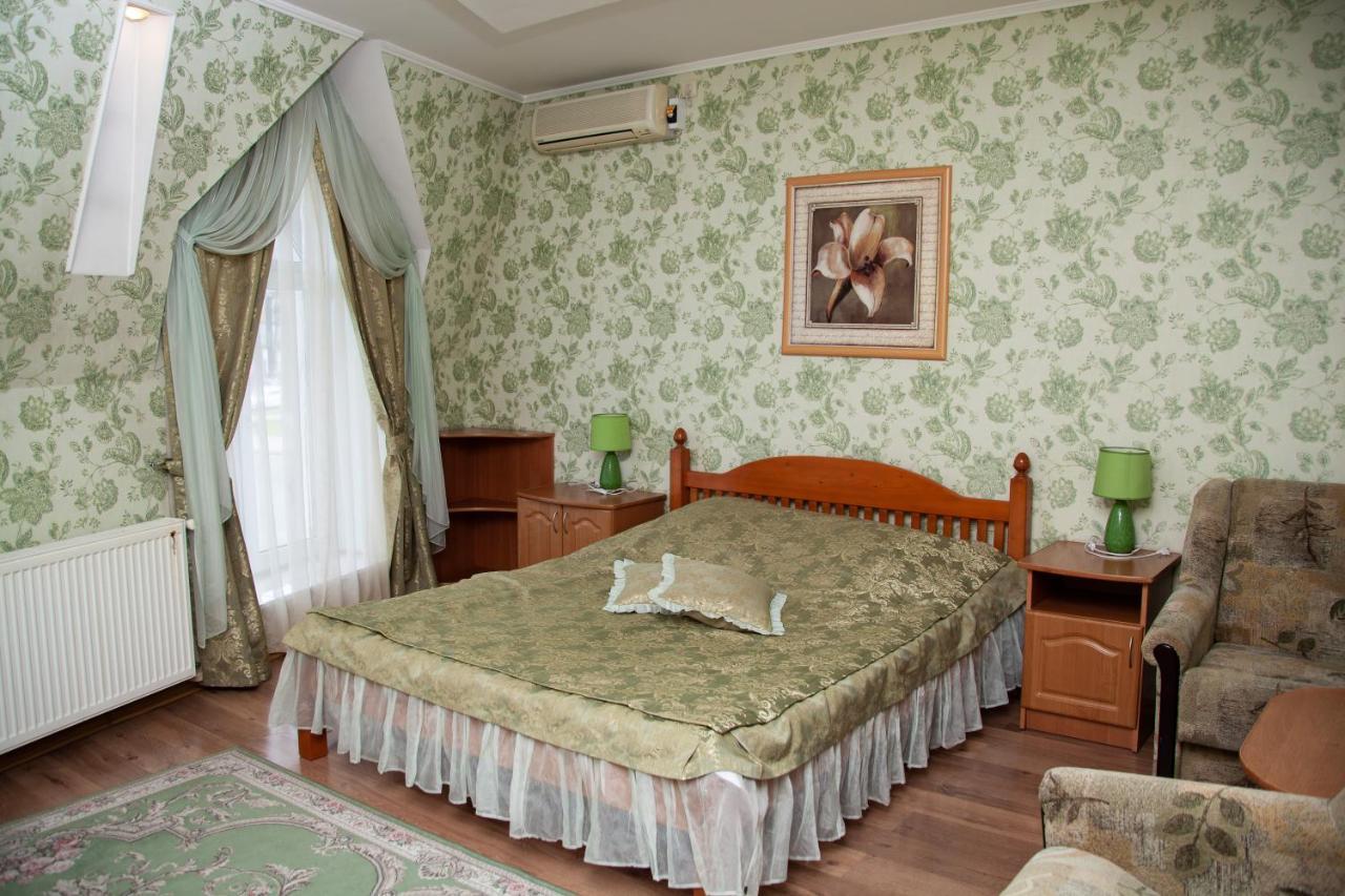 Piligrim 1 Otel Mykolaiv Dış mekan fotoğraf