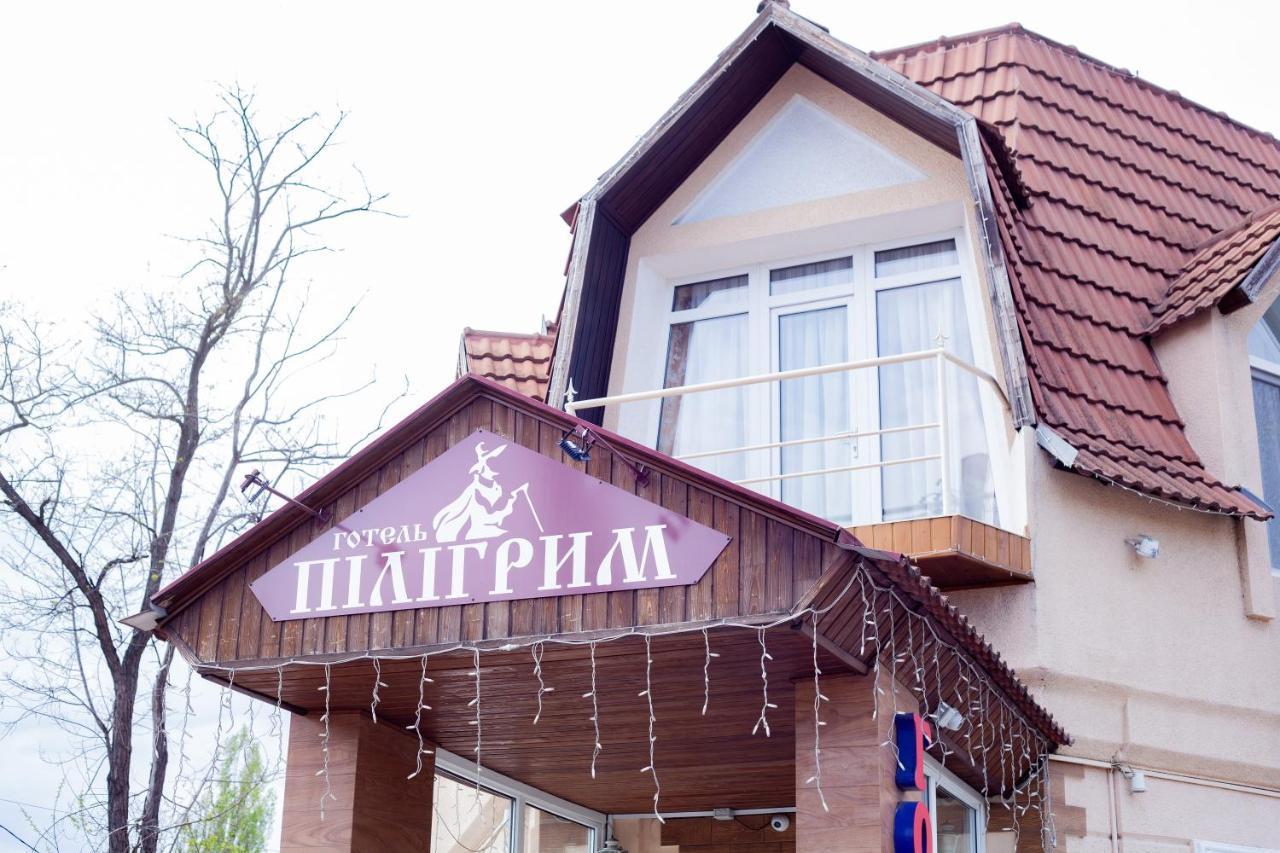Piligrim 1 Otel Mykolaiv Dış mekan fotoğraf