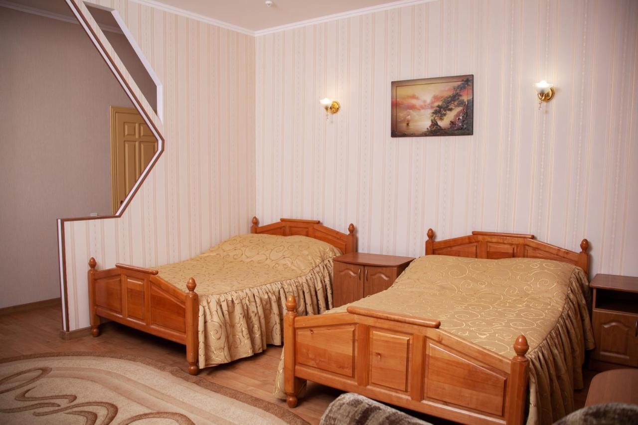 Piligrim 1 Otel Mykolaiv Dış mekan fotoğraf