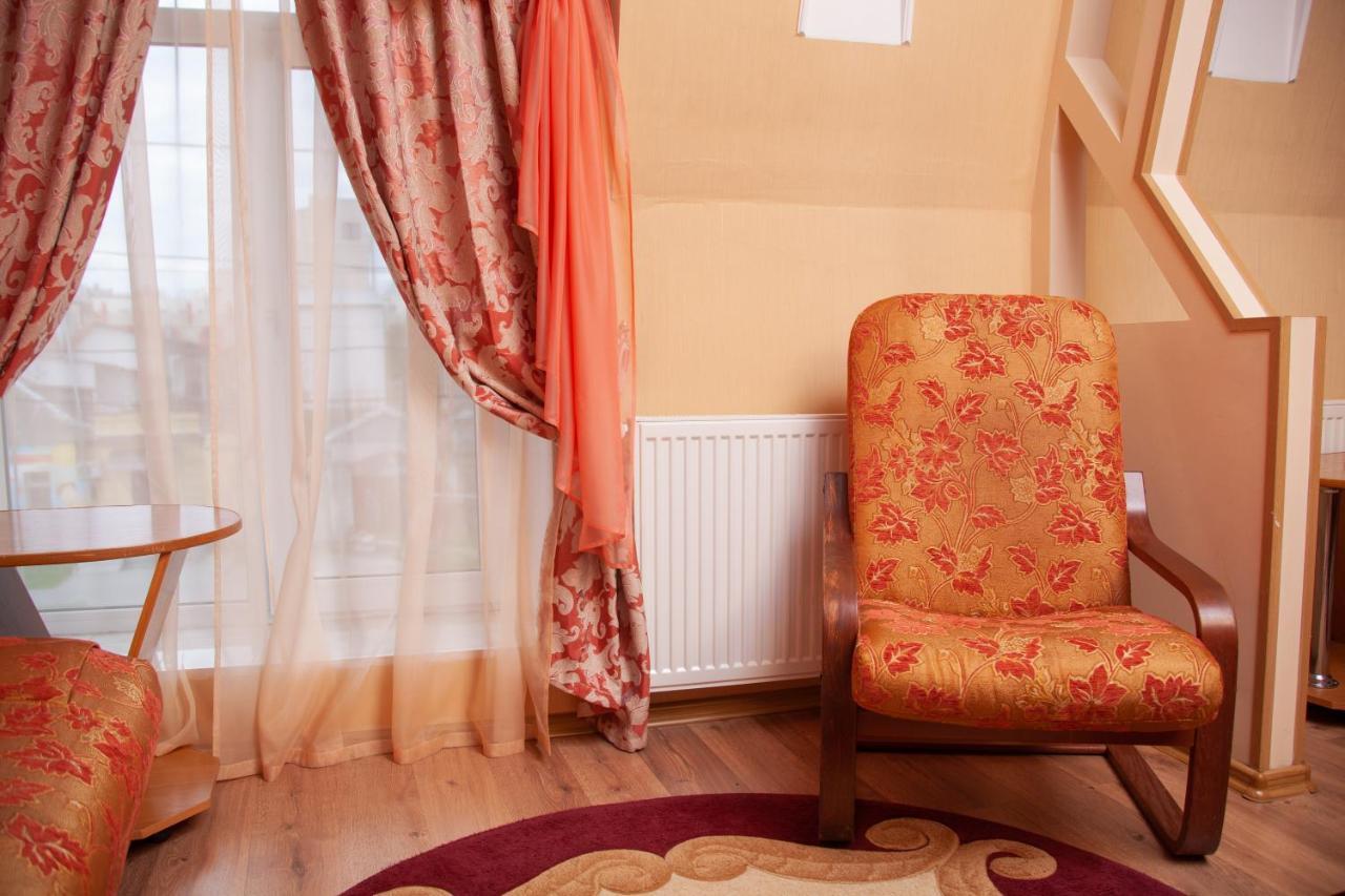 Piligrim 1 Otel Mykolaiv Dış mekan fotoğraf